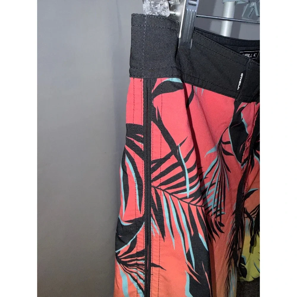 ONeill Hyperfreak Mens Board Shorts Sunset Gradient Palm Print Swim Trunks